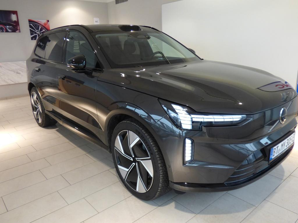 Volvo EX90