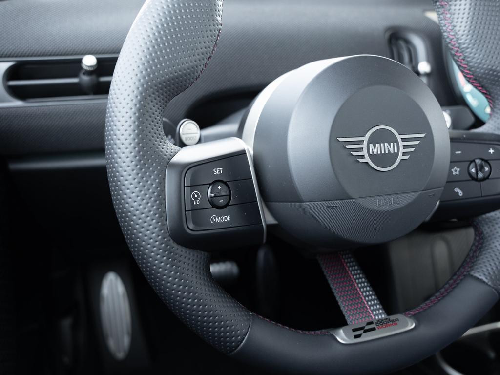 Mini John Cooper Works Cabrio