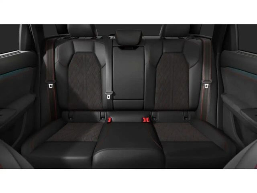 Audi SQ6 e-tron