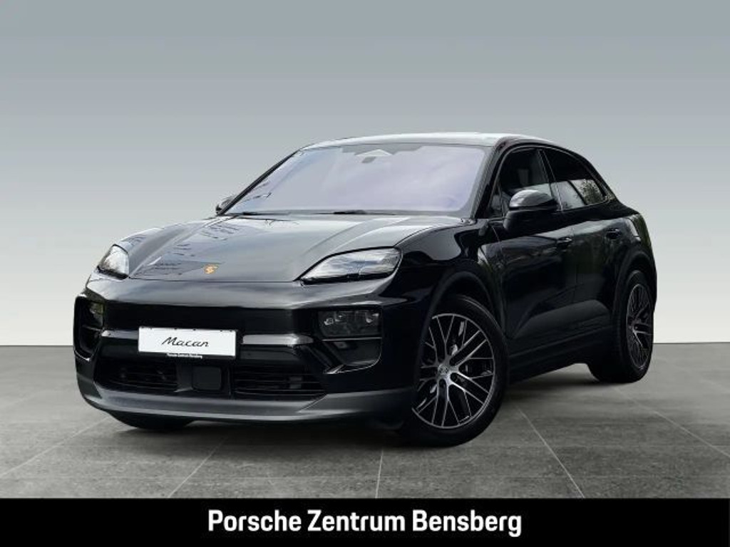 Porsche Macan Electric