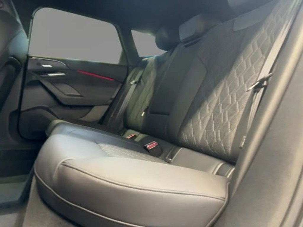 Audi S6 e-tron