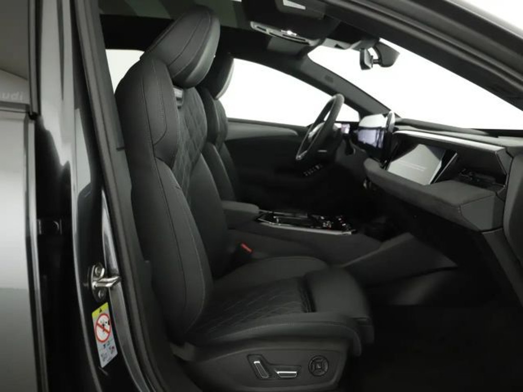 Audi S6 e-tron