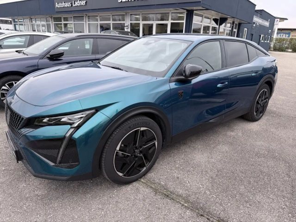 Peugeot 408