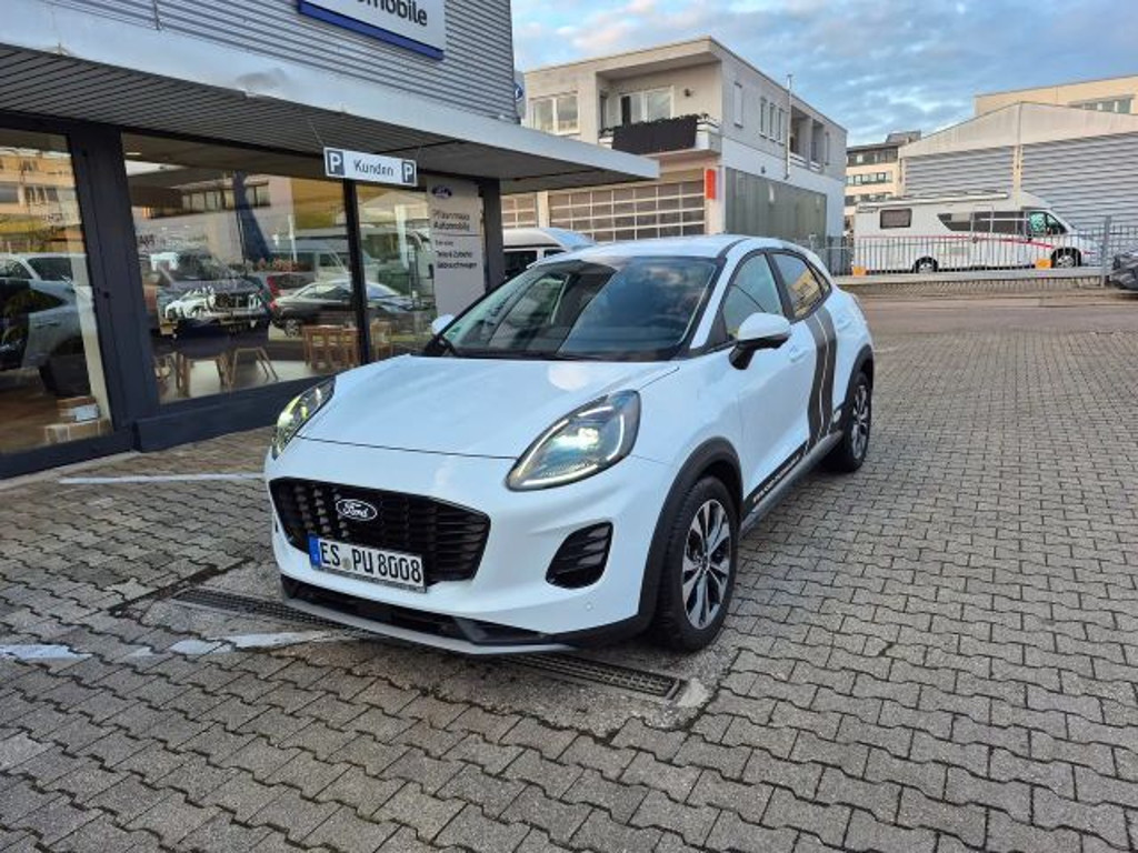 Ford Puma EcoBoost Titanium