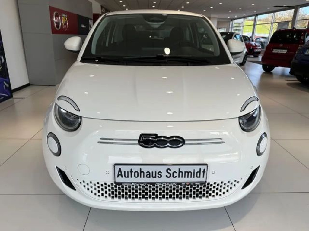 Fiat 500e 42 kWh