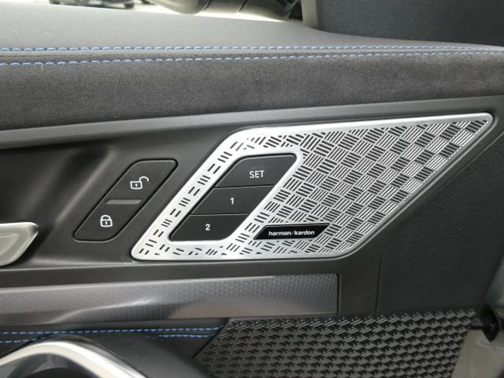 BMW iX2