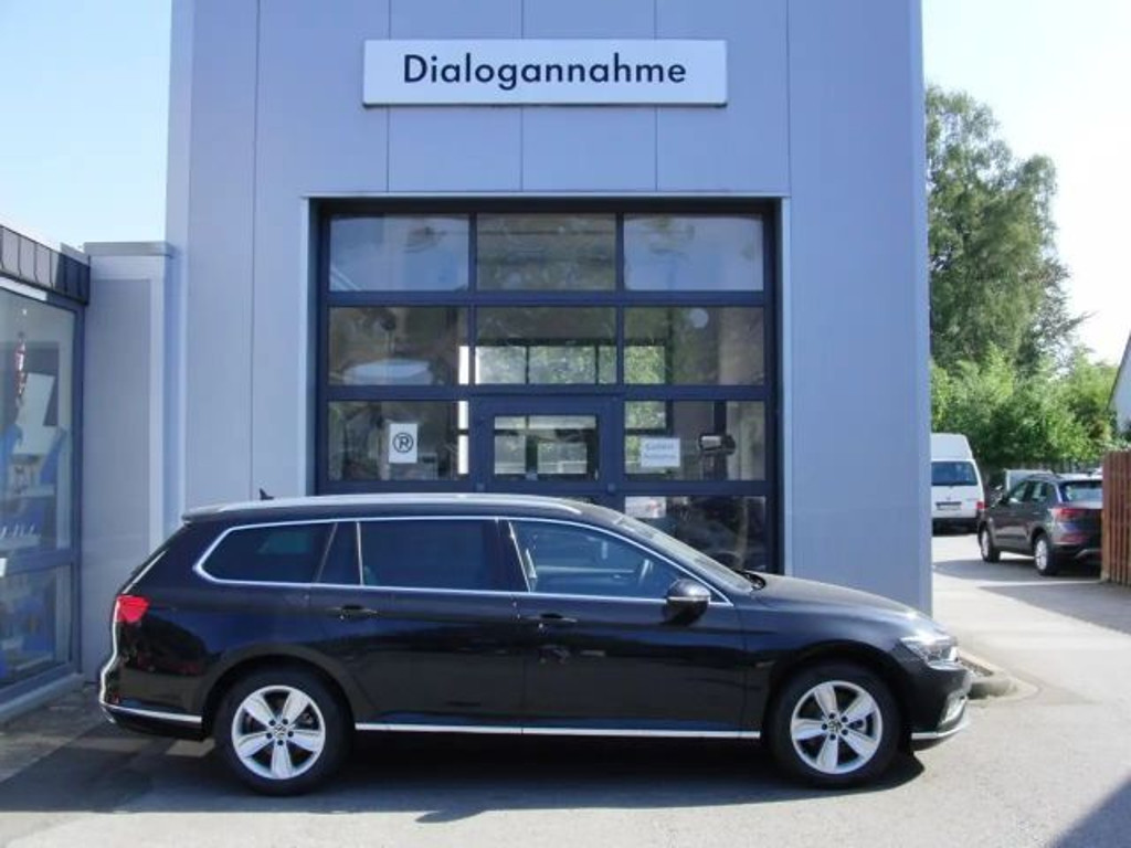 Volkswagen Passat DSG Variant 1.5 TSI Elegance Elegance