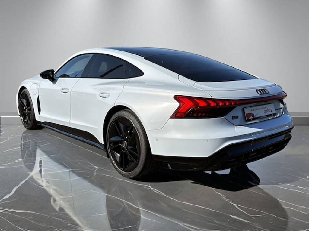 Audi RS e-tron GT