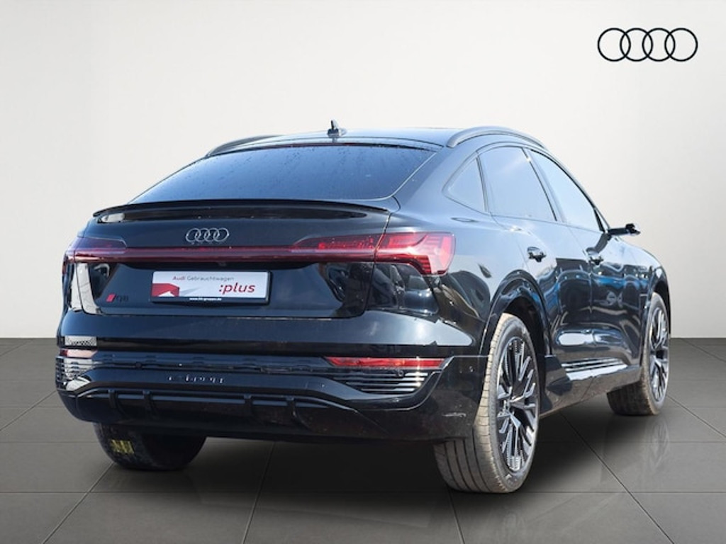 Audi Q8 e-tron