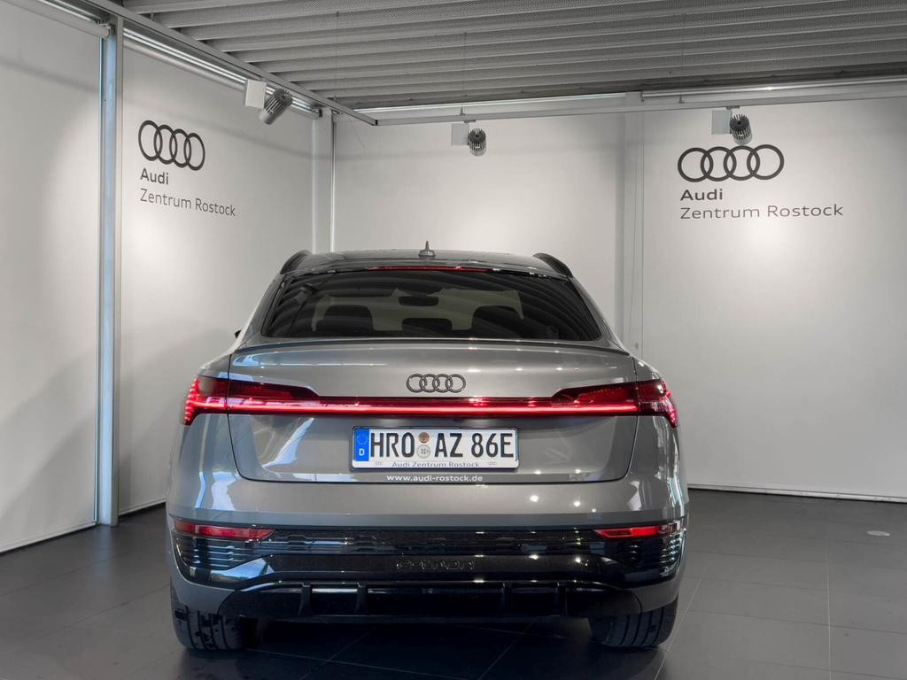 Audi Q8 e-tron