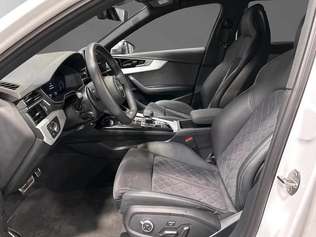 Audi S4