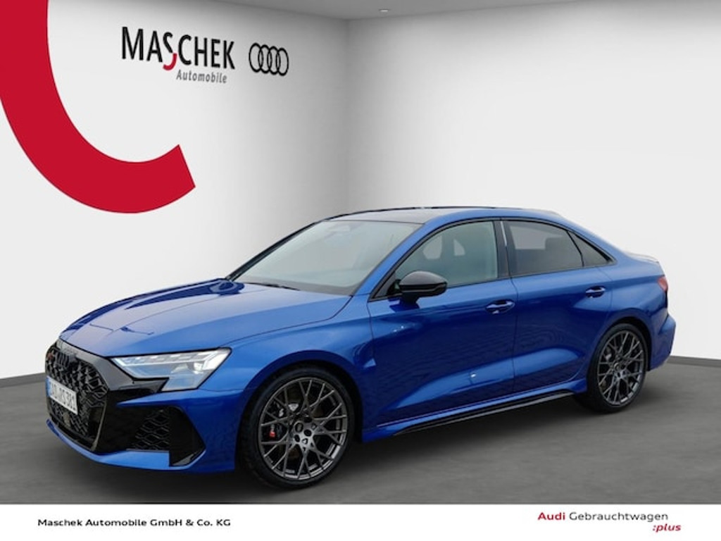Audi RS3 Sedan Quattro S-Tronic