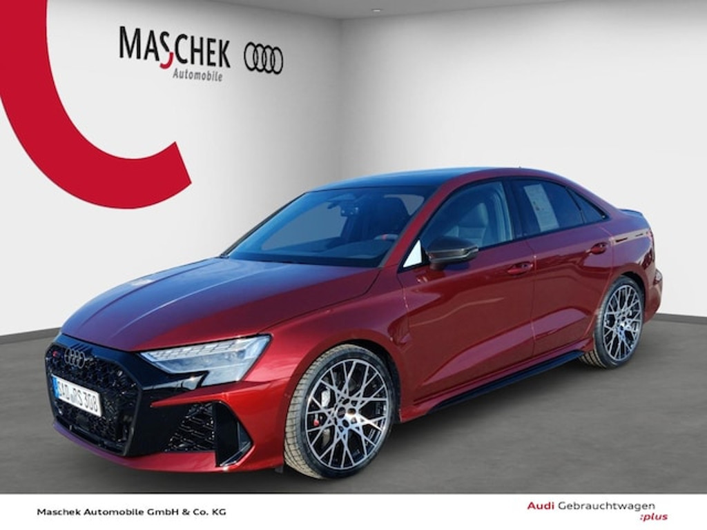 Audi RS3 Sedan Quattro S-Tronic