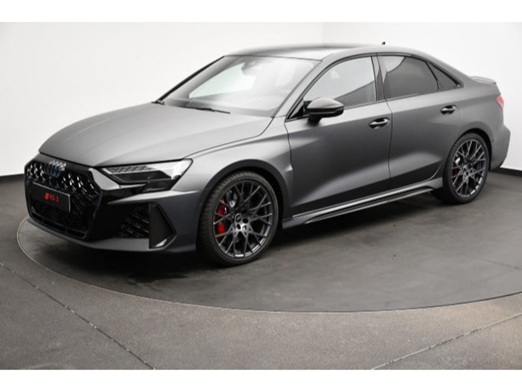 Audi RS3 Sedan Quattro S-Tronic