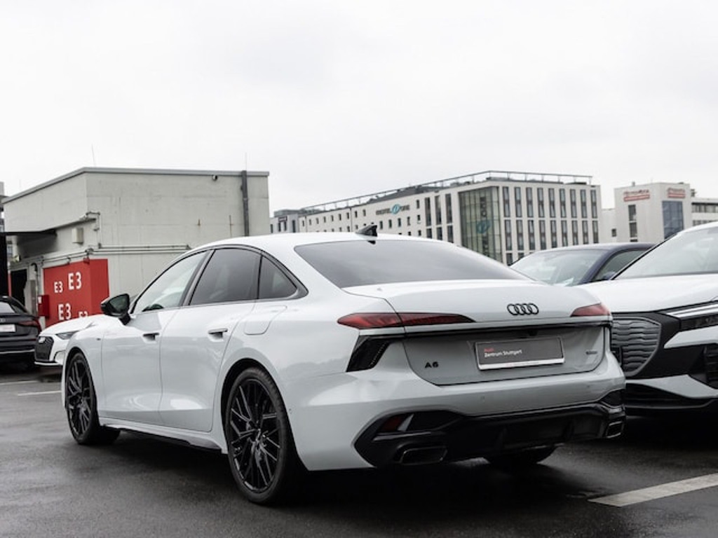 Audi A6 e-tron