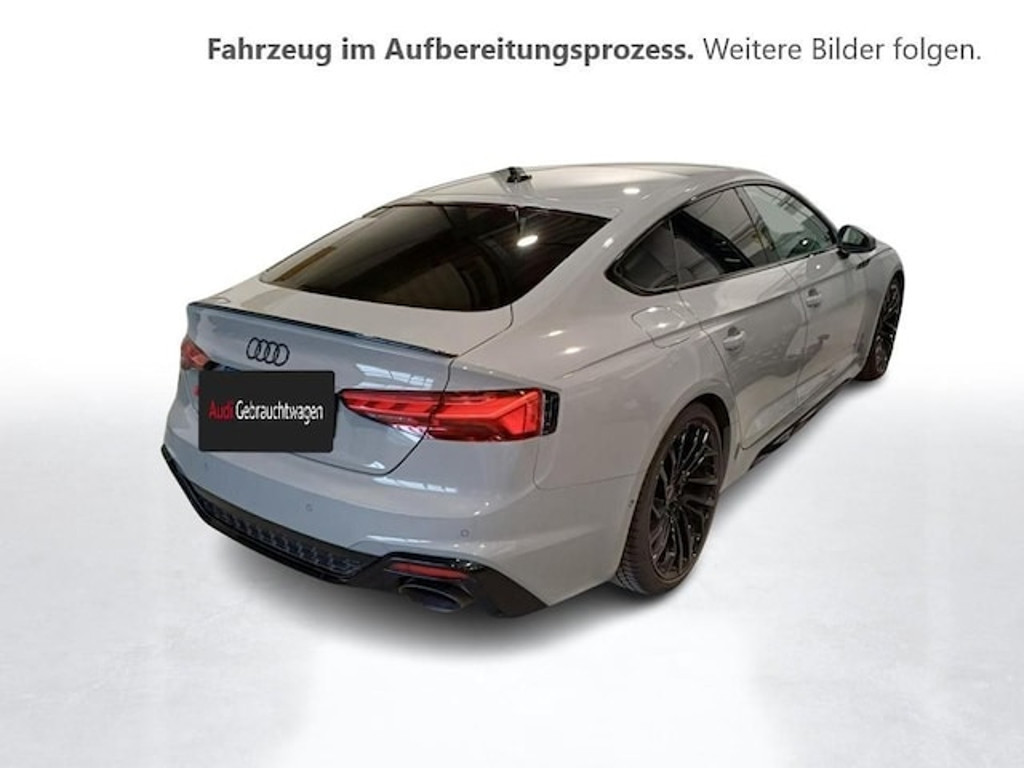 Audi RS5