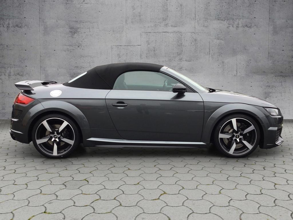 Audi TT RS Roadster Cabriolet Quattro