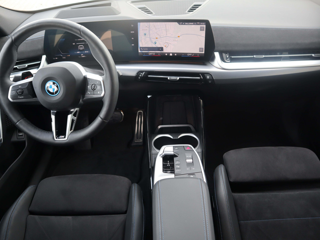 BMW iX2