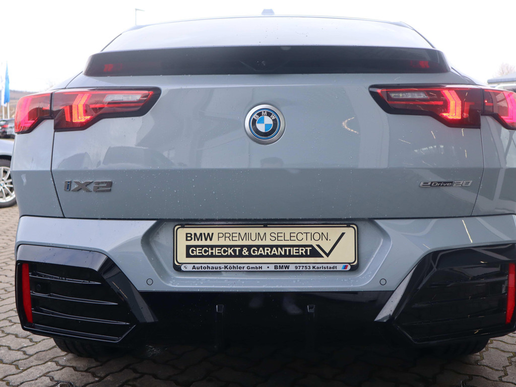 BMW iX2
