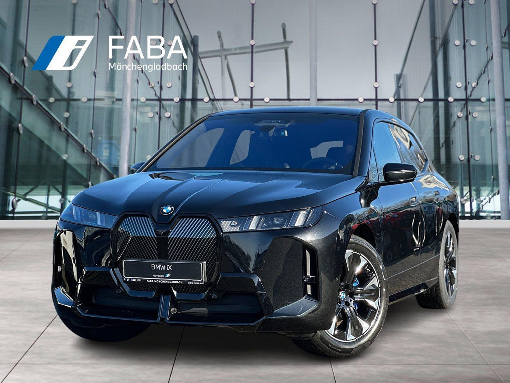 BMW iX xDrive45