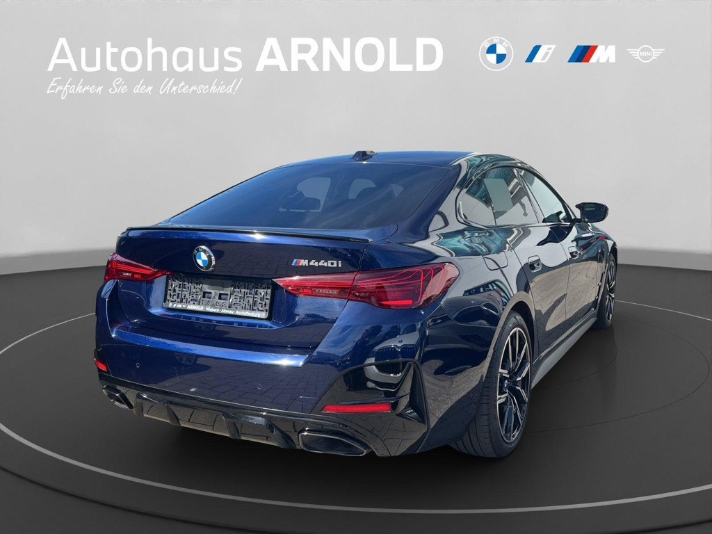 BMW M440