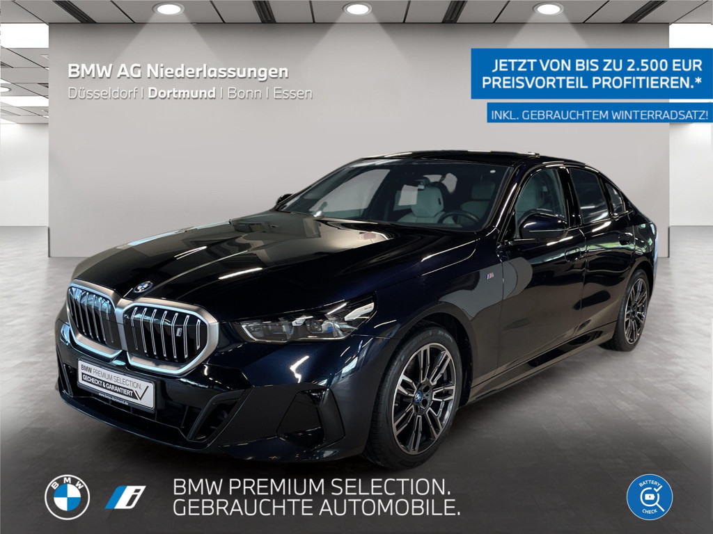 BMW i5 Sedan