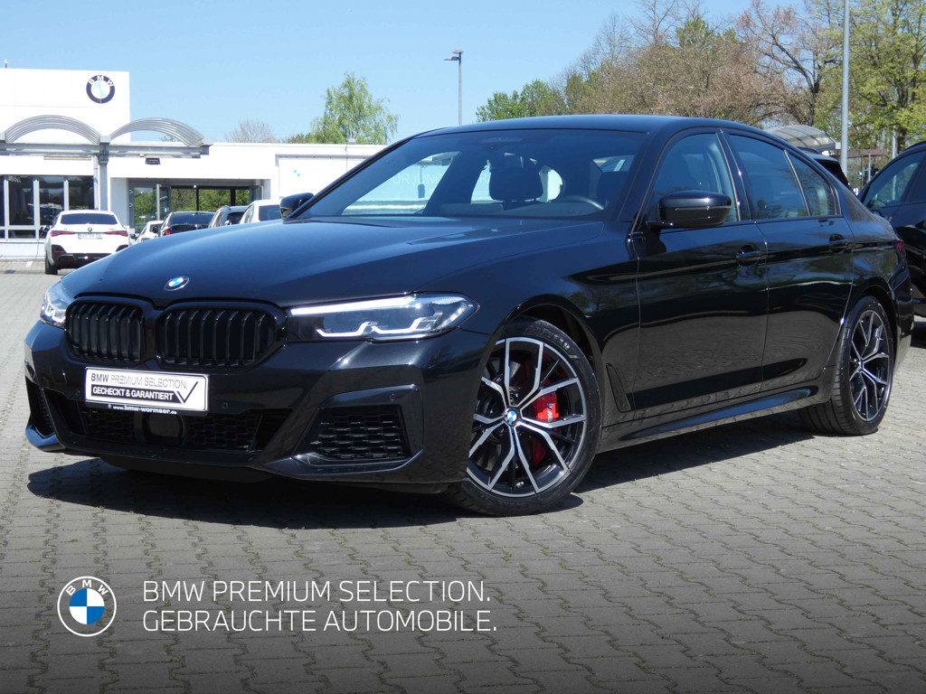 BMW M550 xDrive Sedan