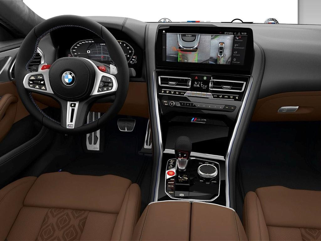 BMW M8