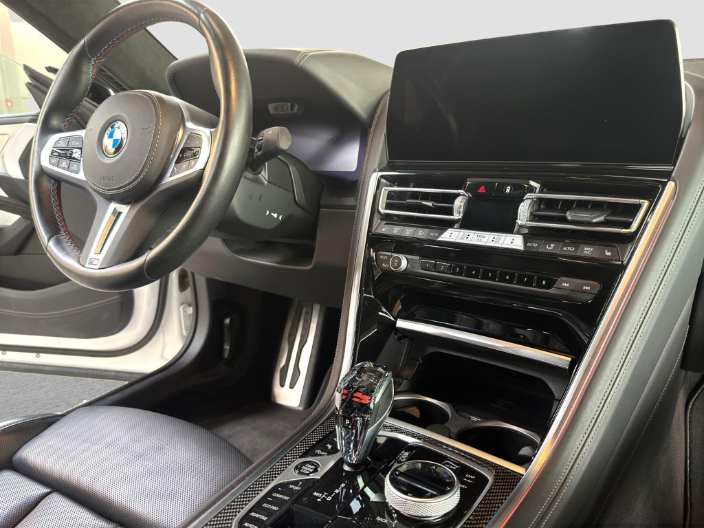 BMW M850