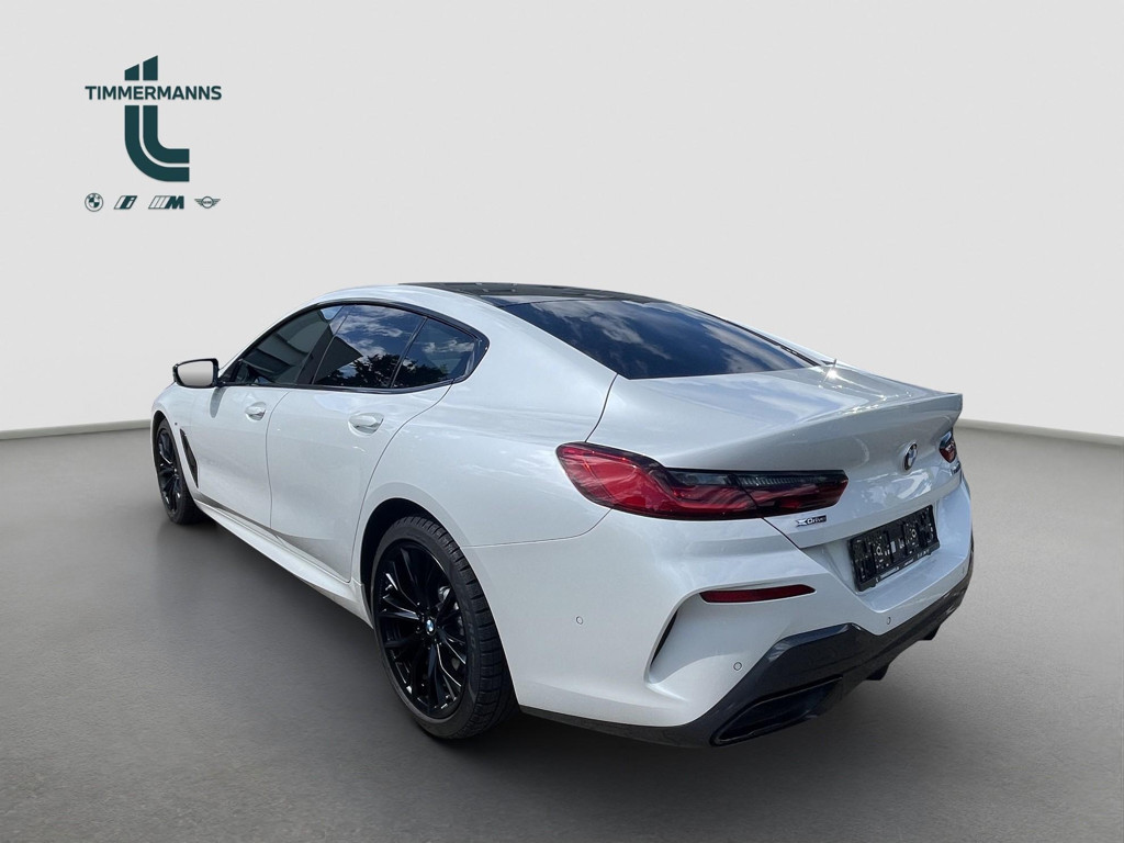 BMW M850