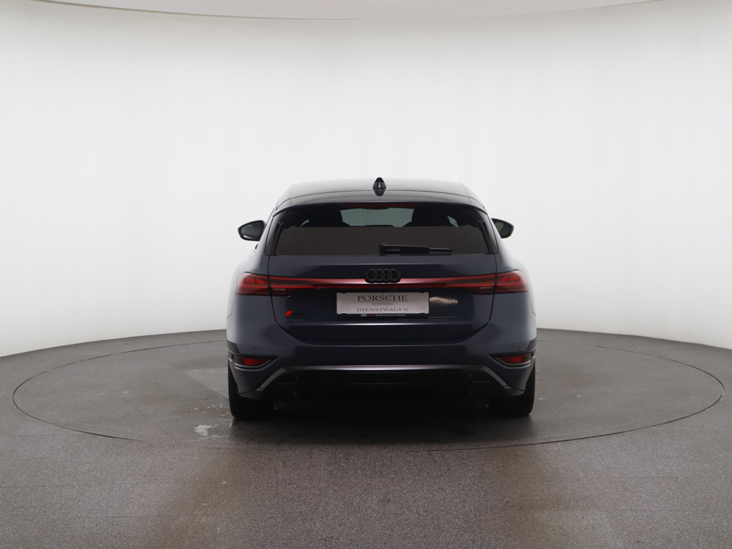 Audi S6 e-tron