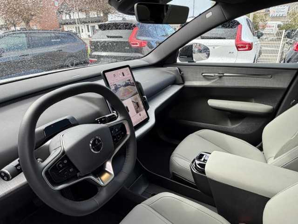 Volvo EX30