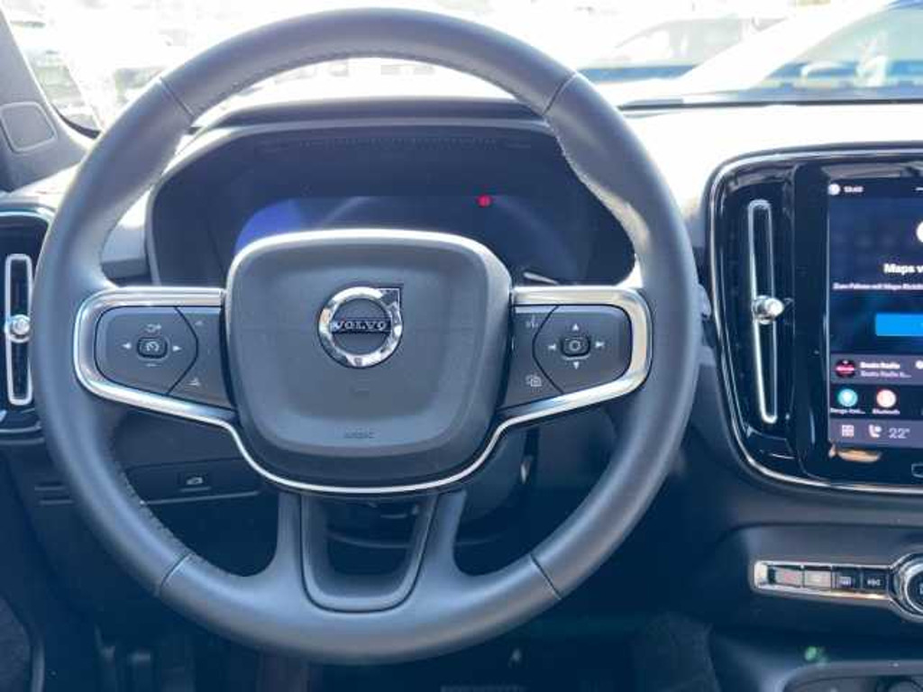 Volvo EX40