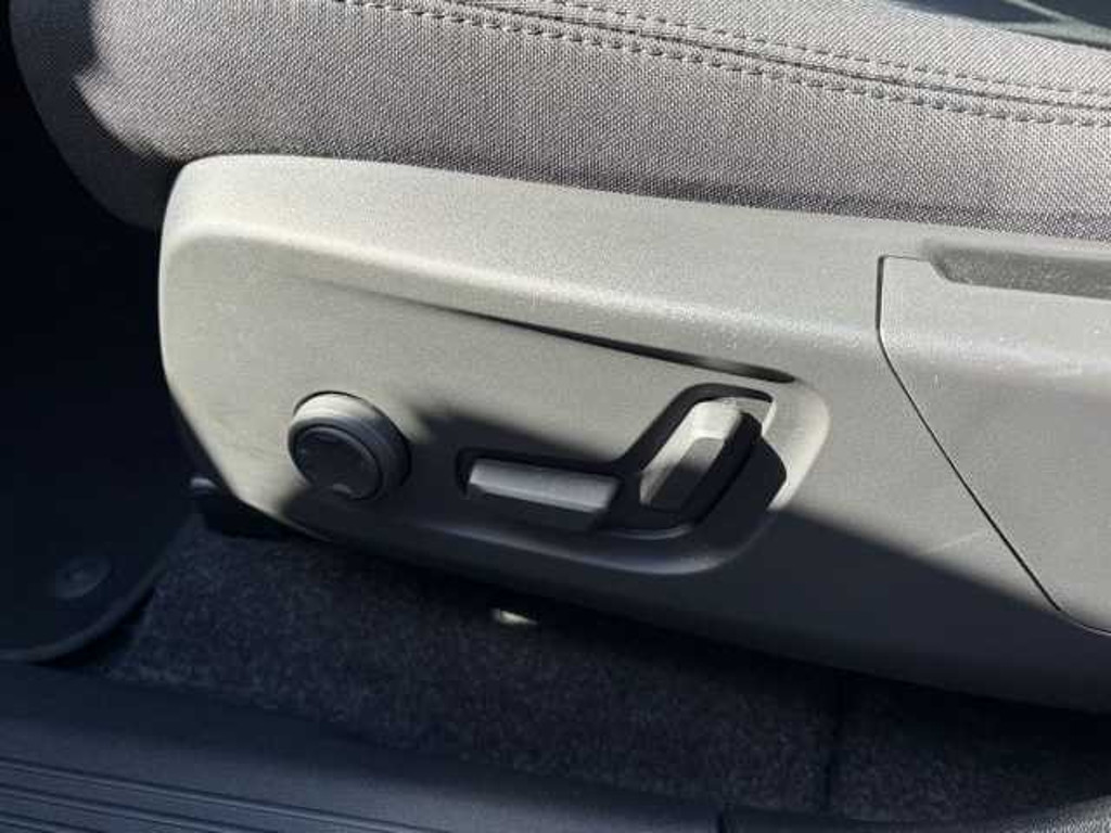 Volvo EX40