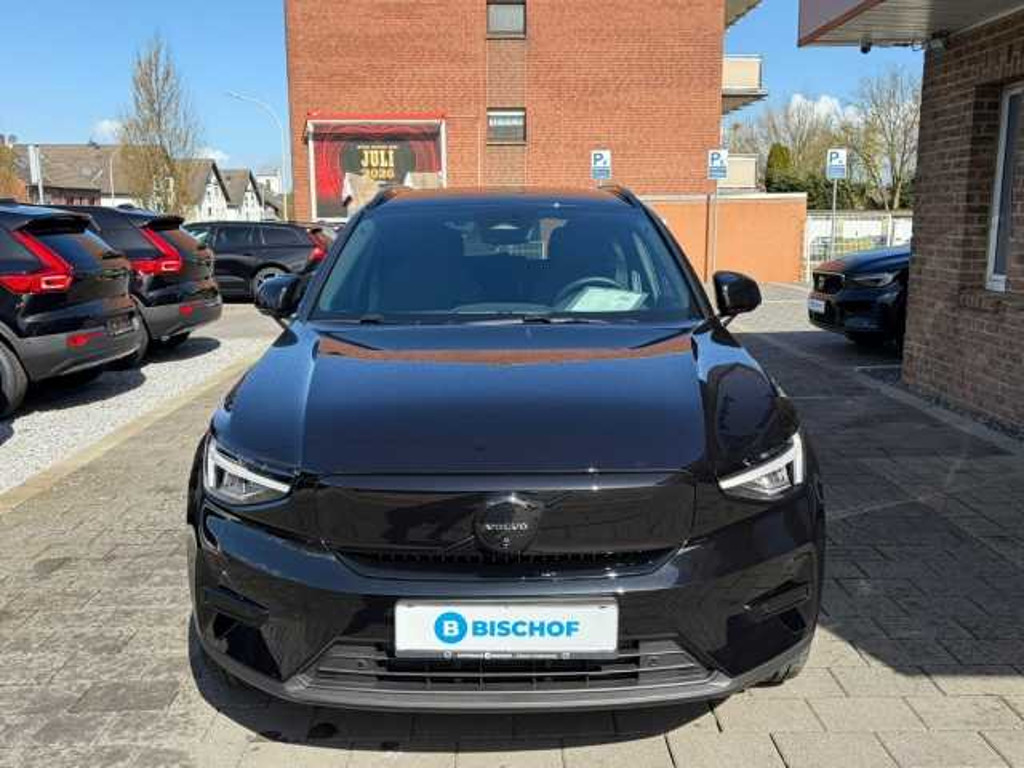 Volvo EX40