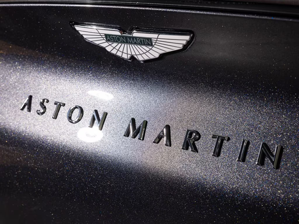 Aston Martin DBX