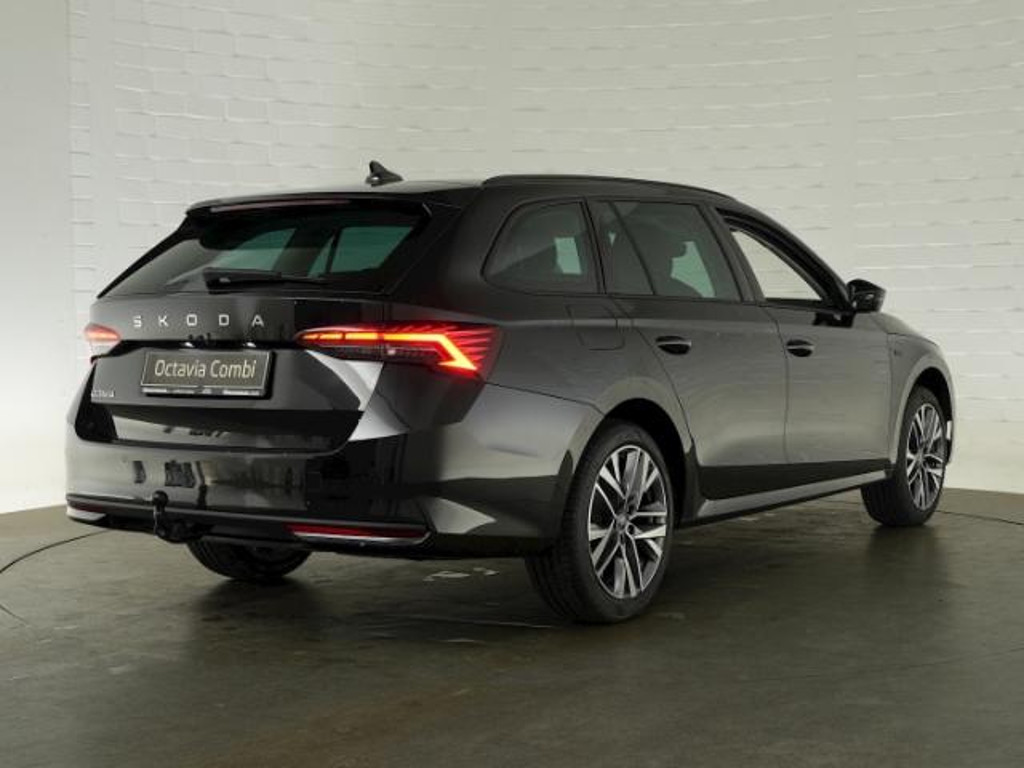 Skoda Octavia Combi Tour