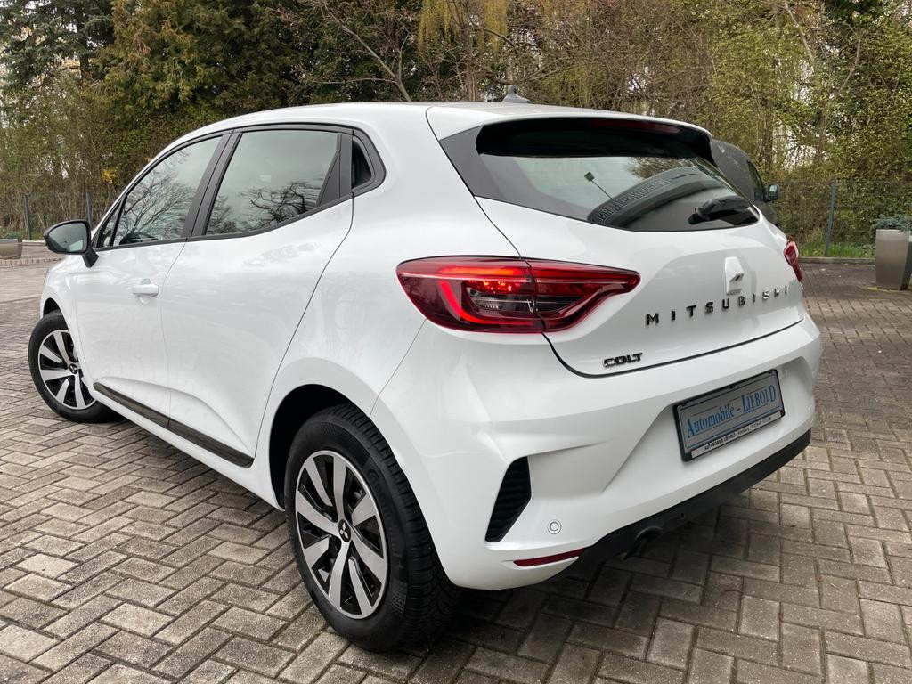 Mitsubishi Colt
