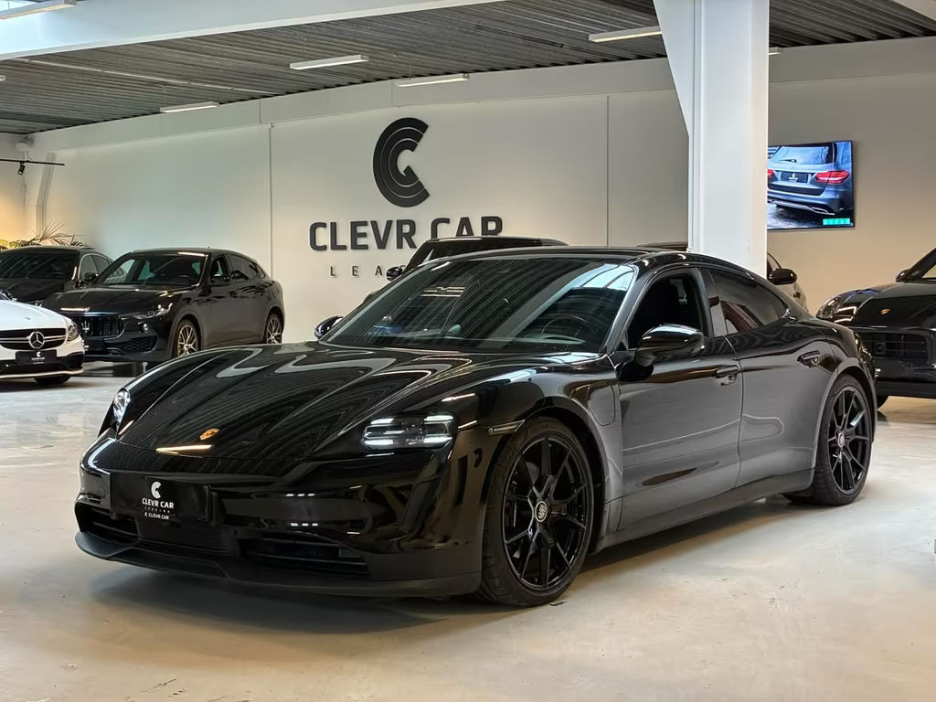 Porsche Taycan 4S Performance Plus