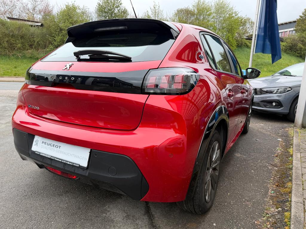 Peugeot e-208 Active Pack