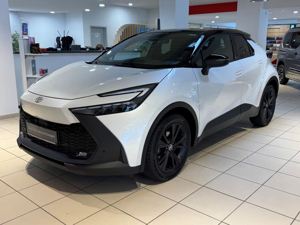 Toyota C-HR Team D Hybride Voorwielaandrijving