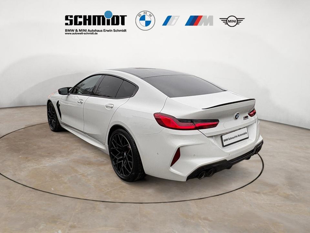 BMW M8