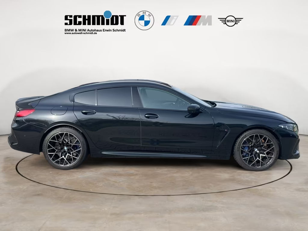 BMW M8