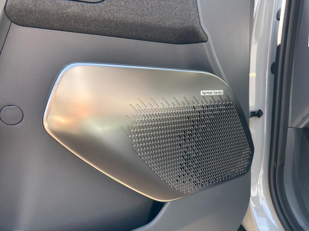 Kia EV2