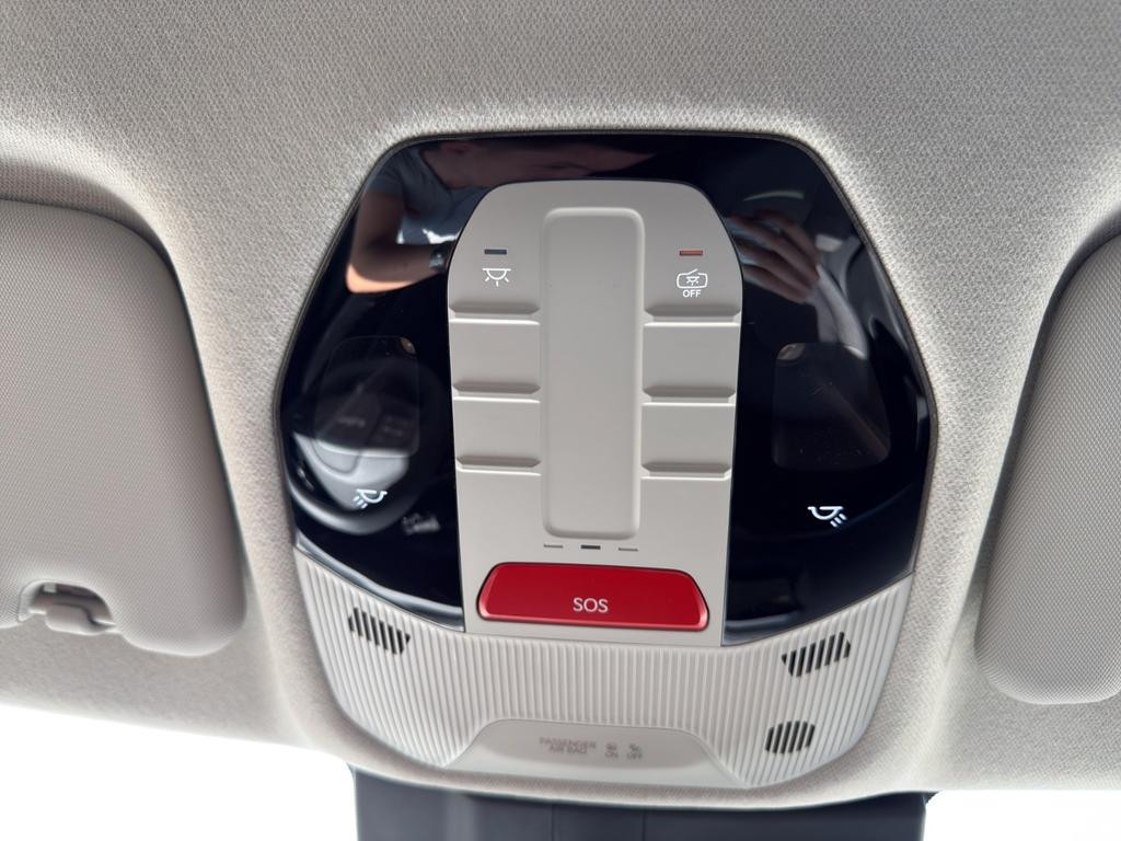 Kia EV2