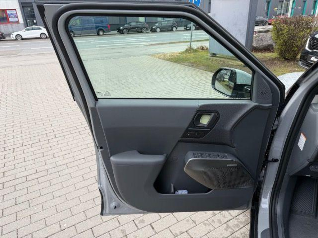 Kia EV2