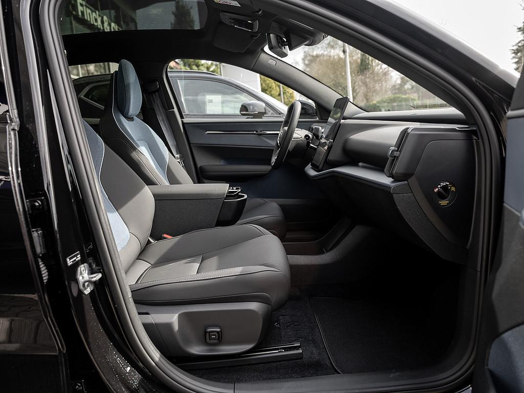 Volvo EX30