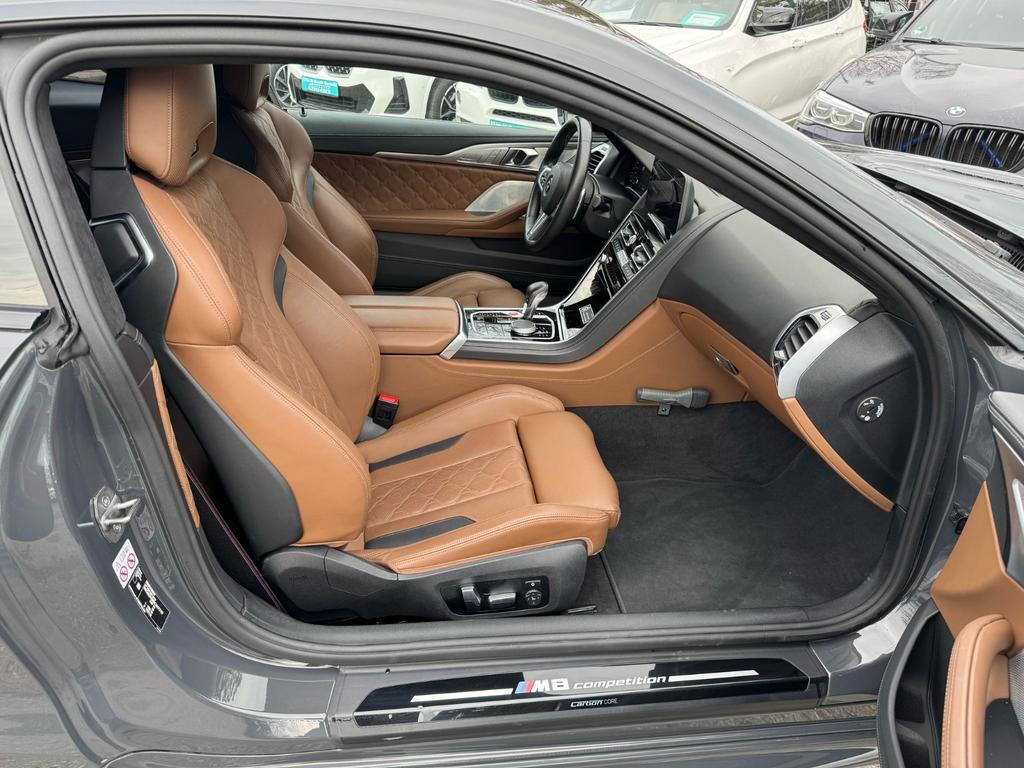 BMW M8