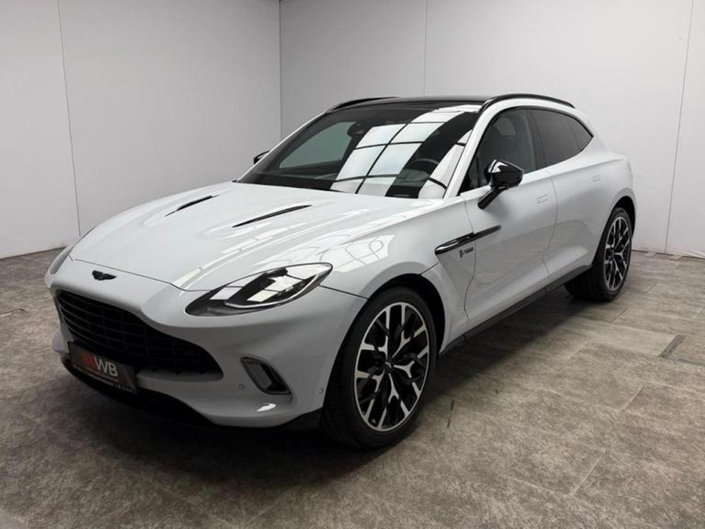 Aston Martin DBX