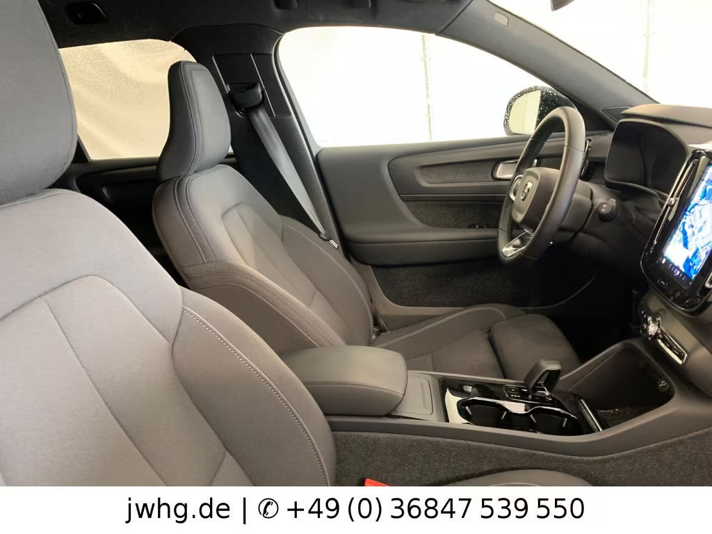 Volvo EX40